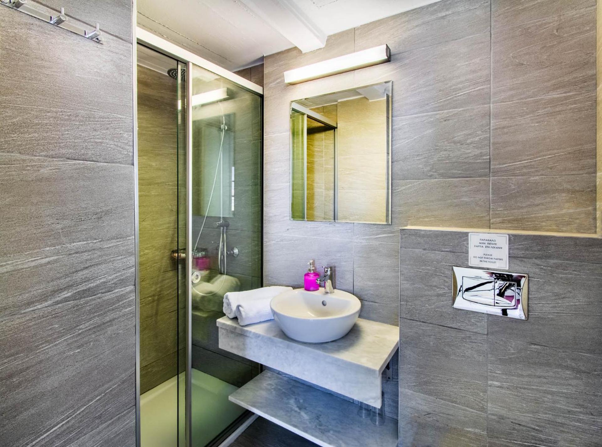 Nefeli Hotel Áyios Nikítas Rom bilde